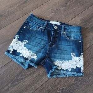 5/$25✨️NWOT Ardene Jean Shorts